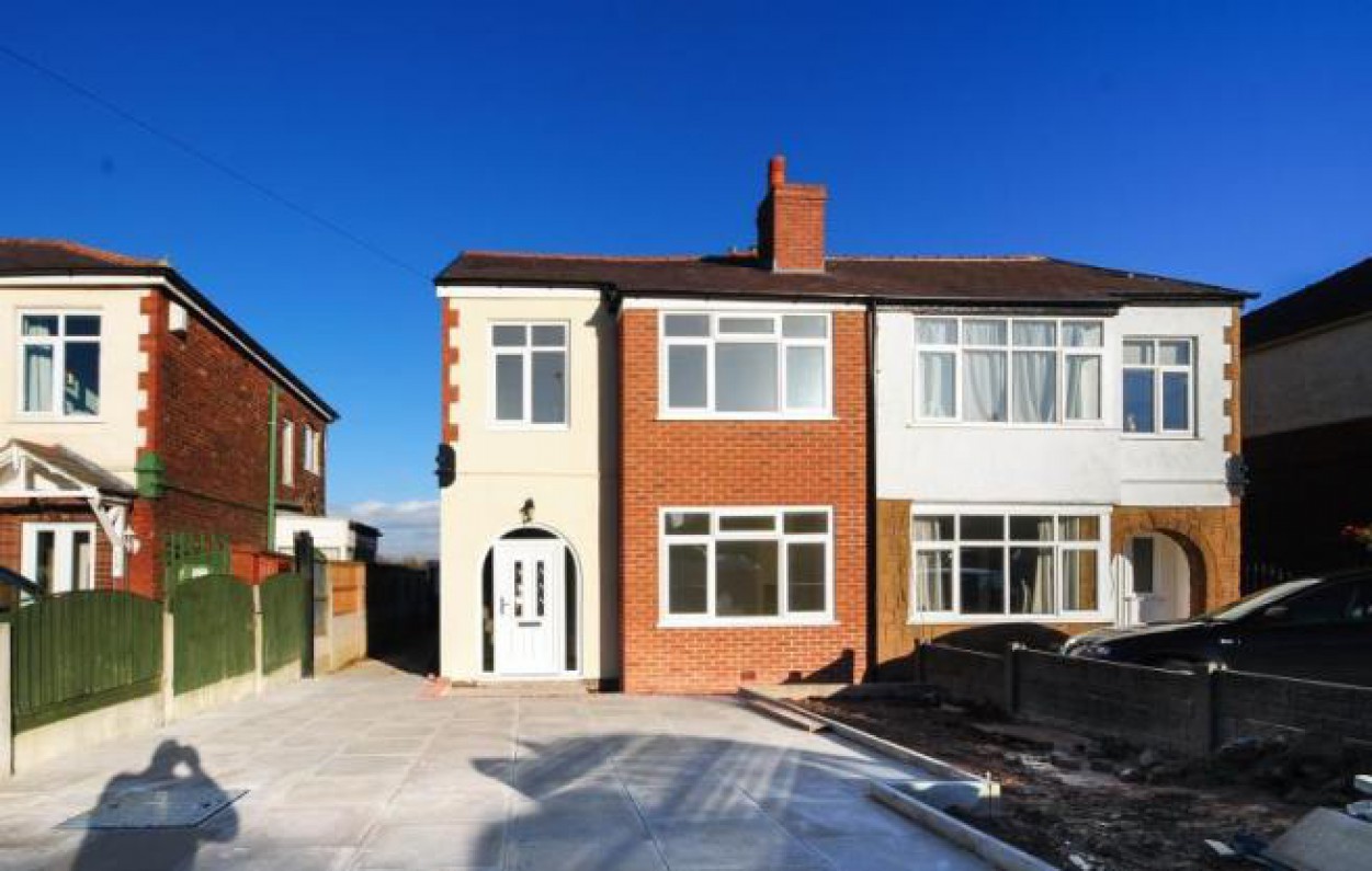 To Rent House Standish WN6 0NZ